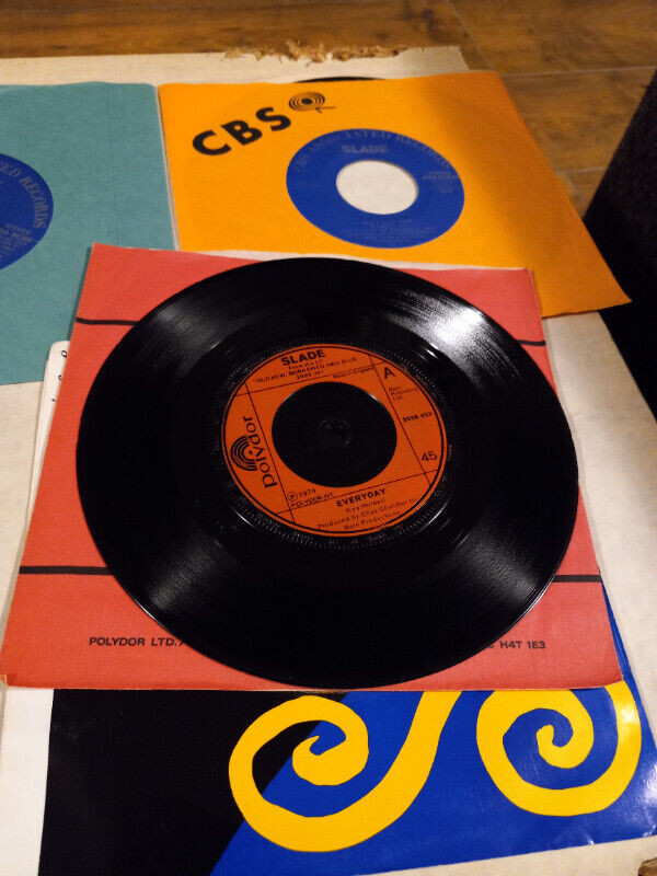 Vinyl Records 45 RPM SLADE UK Classic Rock Lot of 4 Near Mint in CDs, DVDs & Blu-ray in Trenton - Image 2
