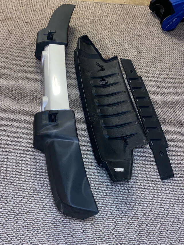 2014 Jeep Wrangler Front Bumper Assembly w/ Plastic Guards in Auto Body Parts in Dartmouth - Image 3