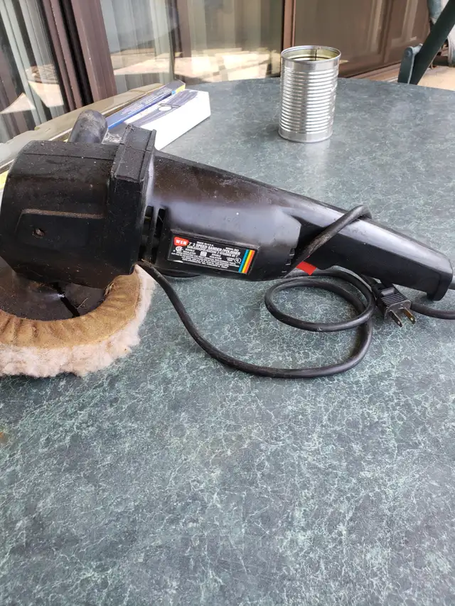 GRANDER/POLISHER IN EXC.COND in Power Tools in Markham / York Region - Image 2