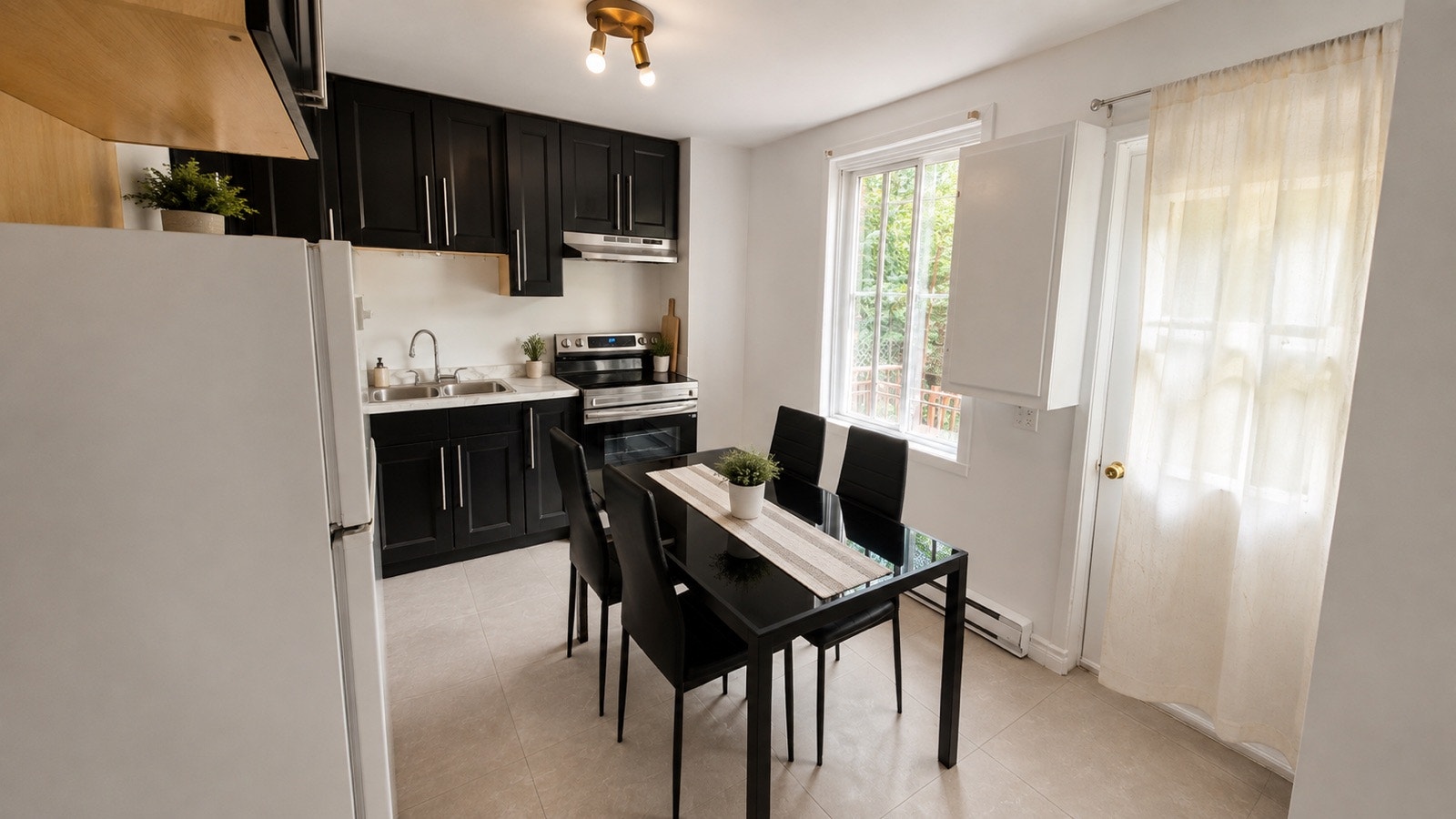 640 Av. Gérald — photo 2