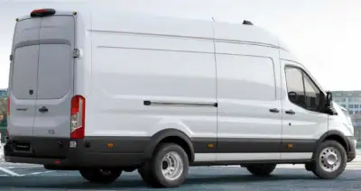 Chauffeur avec Ford transit disponible Pour déménagement Pour ramassage des débris Ou tous autres ac...