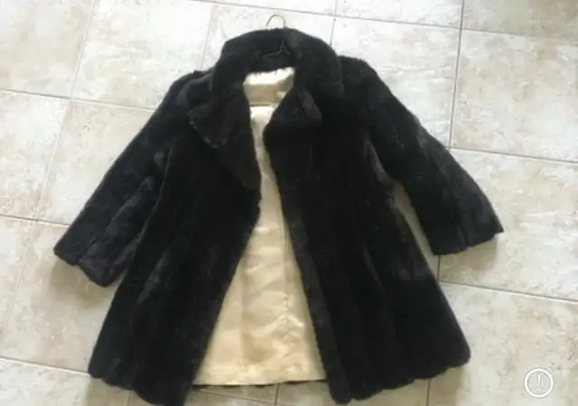 mink coat -small Whitby  in Women's - Tops & Outerwear in Oshawa / Durham Region - Image 3