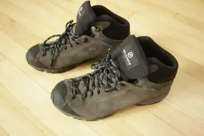 Scarpa Mojito Hike GTX Win 8.5 (EU 40.5) Hiking Boots, View more