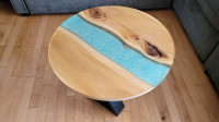 Live edge river table top. 22" round.