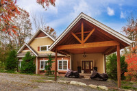 Chalet 4 chambres + 3 SdB proche Mont Gale, Bromont