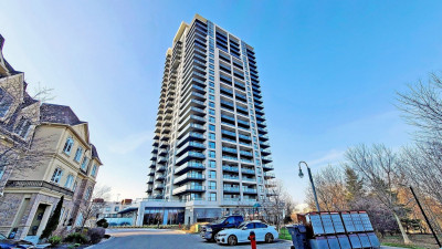 Spectacular 2+1 Condo in Pickering With  Stunning View of Lake