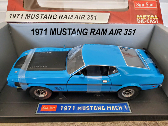 1:18 Diecast Sun Star 1971 Ford Mustang Mach 1 351 Grabber Blue