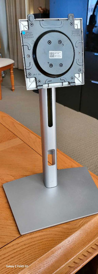Dell Adjustable Monitor Stand