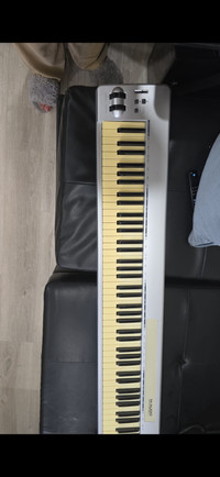 M-Audio Keystation 88 keys MIDI Keyboard Music Production)