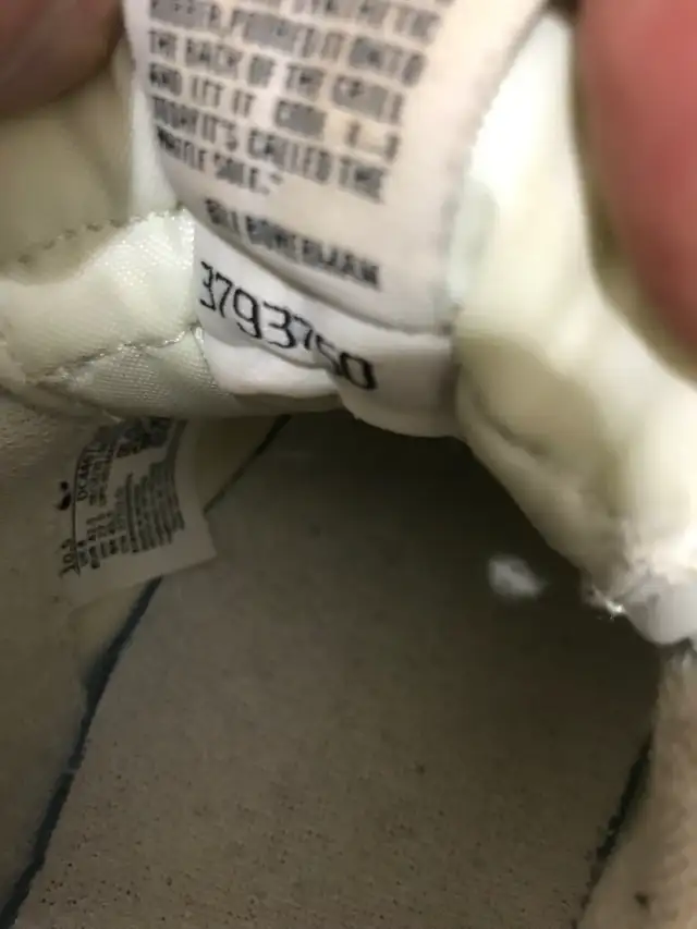 S: 9 - Men NIKE Waffle Racer 2X - White in Men's in City of Toronto - Image 6
