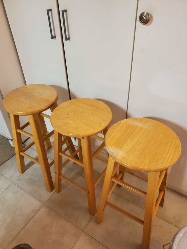 3 SOLID 24" BAR STOOLS  in Other in Winnipeg - Image 2