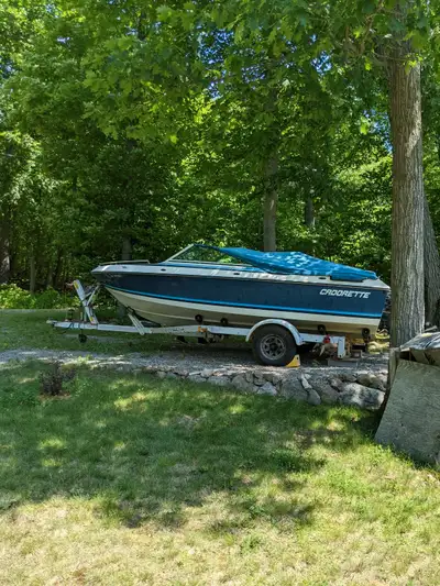 Great value, well-built, well-maintained, 3.8L/V6 GM engine with Mercruiser outdrive, run 750 hours,...