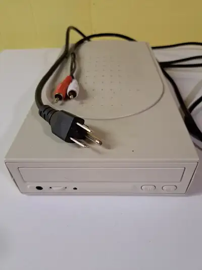 CD player, View more