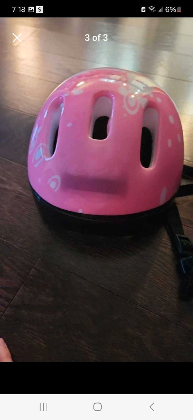 Pink bike/roller blades/scooter helmet  in Frames & Parts in Markham / York Region - Image 3