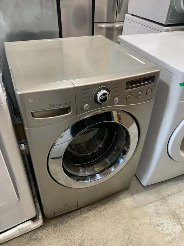 Used LG Front Load Washer & Dryer Set + FREE Stacking Kit –$1500 in Washers & Dryers in Mississauga / Peel Region - Image 4