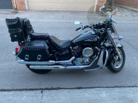 Yamaha V star 1100 