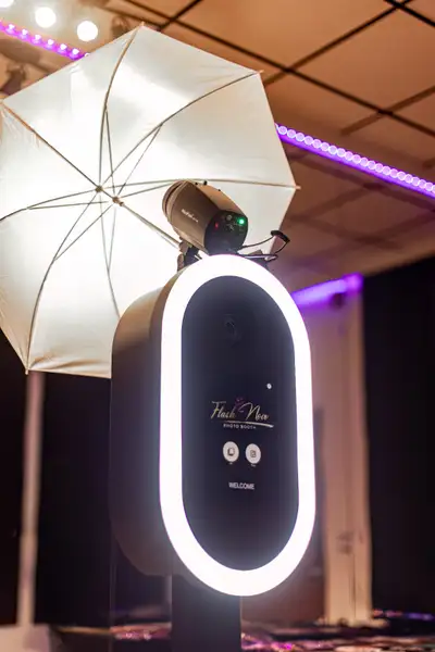 Flash Noir Photo Booth Service, View more