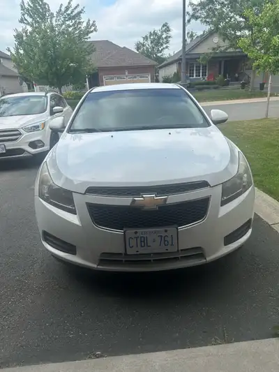 Great on gas and for commuting. 6 speed manual. 221,200km. Ac, heat, blue tooth, new water pump, ext...