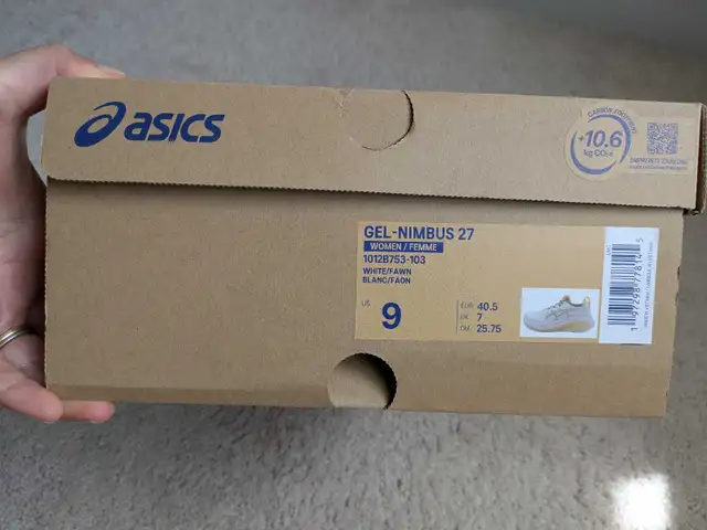 ASICS Women's Gel-Nimbus 27 Running Shoes, size 9, brand-new in Clothing, Shoes & Accessories in Calgary - Image 2
