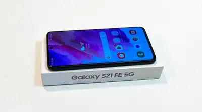 Samsung Galaxy S21FE (128 GB) In Pristine Condition, Unlocked, View more