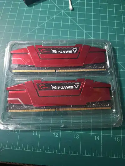 32GB(16GBx2) Memory Kit ddr4, View more