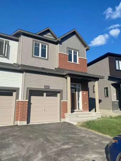 Kanata 3-Bed Townhome w/ Finished Basement+Deck (1-Jan-26) Modern 2021-built Minto Tahoe end-unit to...