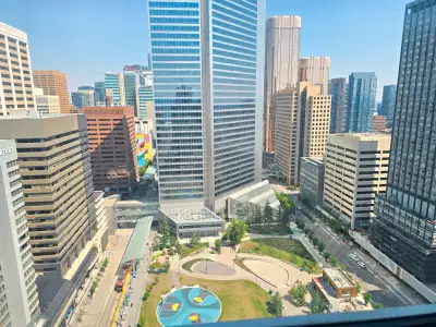 Room for rent -- Downtown Core