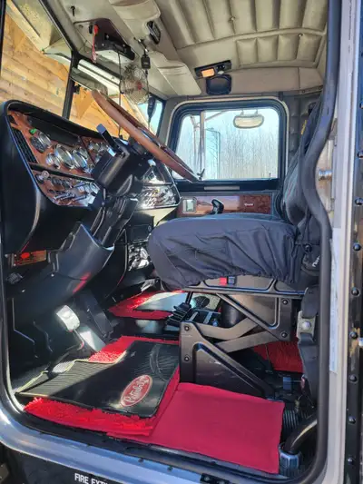 No financing / serious buyers only / Fort St. John 2003 Peterbilt 378 – CAT C15 6NZ Rebuild 7 100 hr...