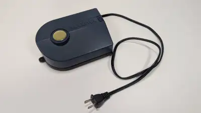 Maxima A805 - Elite Maxima Dual Outlet Air Pump, View more