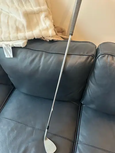 Left handed lightly used 60 degree Vokey wedge