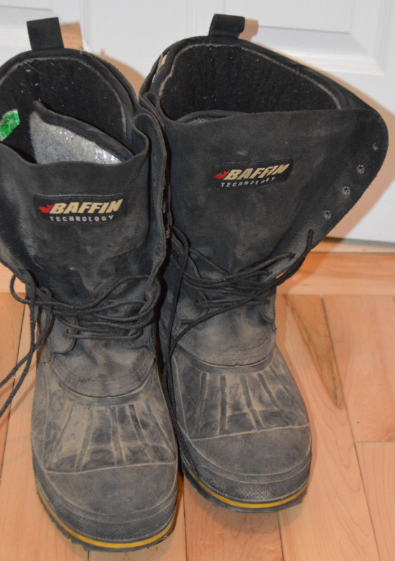 BAFFIN WINTER WORK BOOTS - size 9 in Men's Shoes in Edmonton