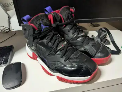 Air Jordan Jumpman Two Trey size 11 , View more