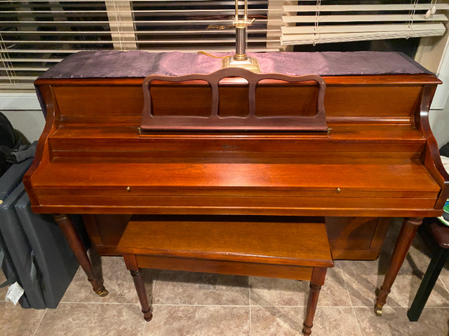 Weber upright piano in Pianos & Keyboards in Red Deer - Image 2