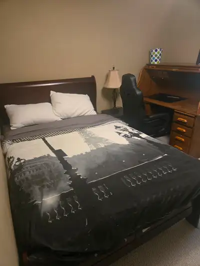 Furnished room in Departure Bay