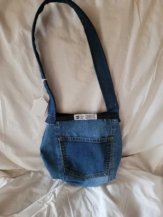 Handmade Purse in Women's - Bags & Wallets in Sudbury - Image 3