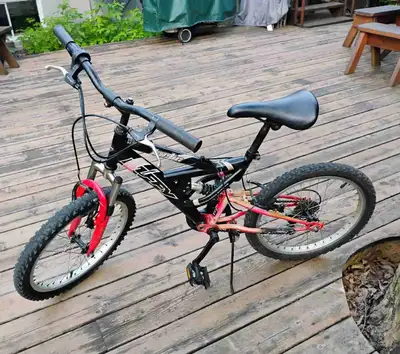Vélo de montagne 20 po. 6 Vitesses Huffy Tactic, View more