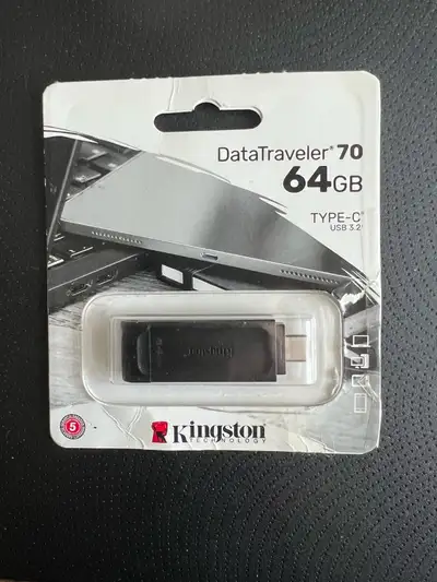 Kingston DataTraveler 70 64GB, View more