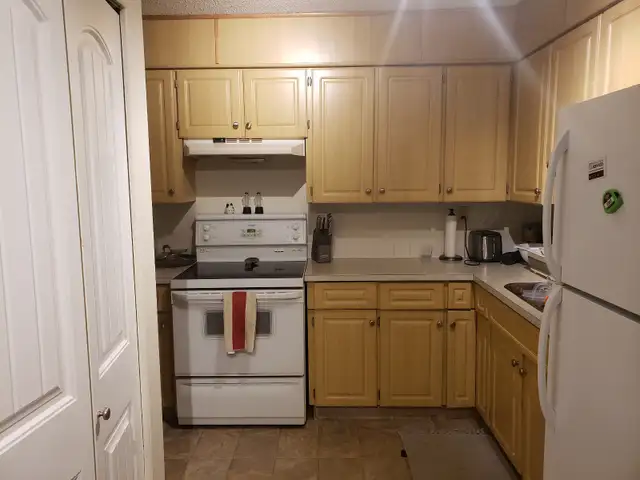 Fully Furnished Single Bedroom - Shared Accommodation