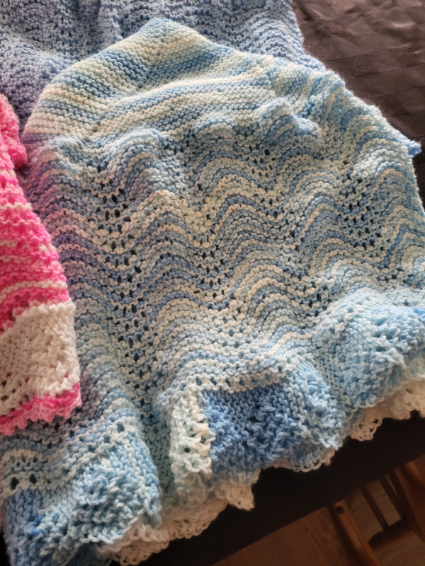 Hand knitted Baby Blanket in Clothing - 3-6 Months in Peterborough - Image 3