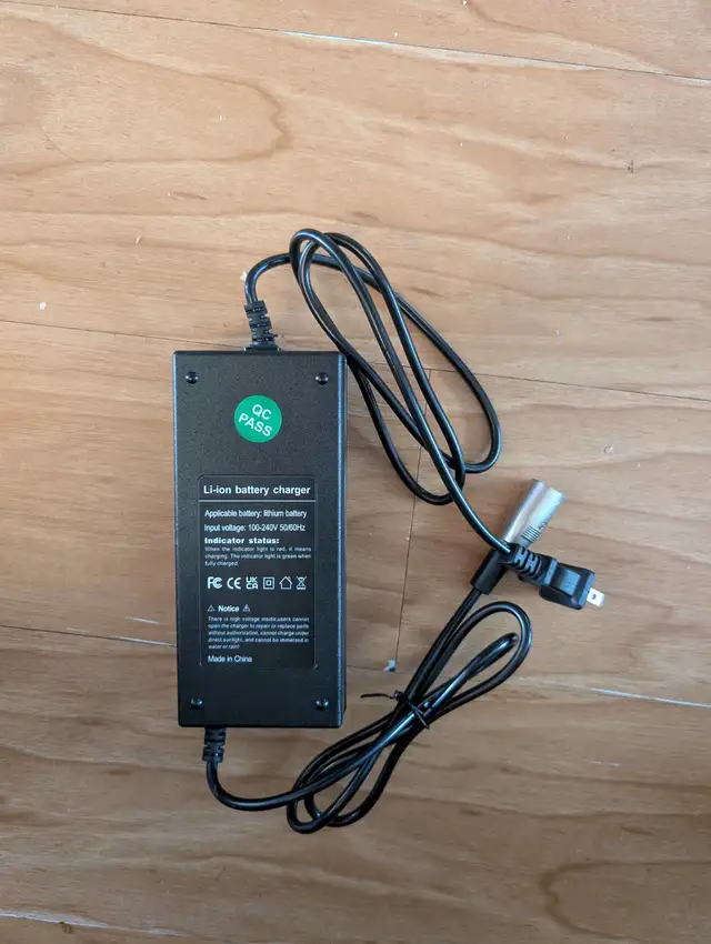 Power Adapter AC Charger for ebikes or scooters in eBike in Oshawa / Durham Region - Image 9