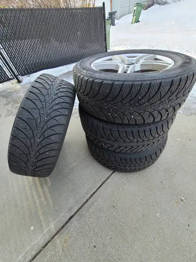 245 60R18 These tires are 2 seasons old, lots of tread left. No patches, plugs or repairs. These wer...