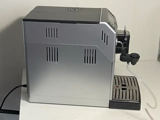 Automatic Espresso Machine Saeco Minuto in Coffee Makers in Markham / York Region - Image 4