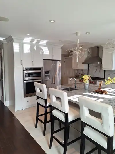 Upscale Furnished Room for Rent in Scarborough – Prime Location!