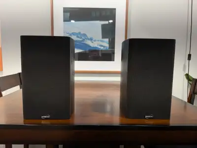 Pair of Soundstage Atmosphere B2 Speakers Two way stand up bookcase speakers for home theatre. Each...