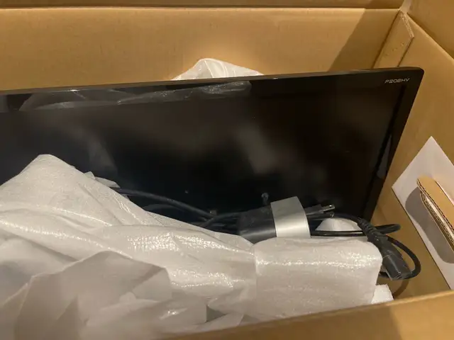 écran 20’’ Acer in Monitors in Longueuil / South Shore - Image 3