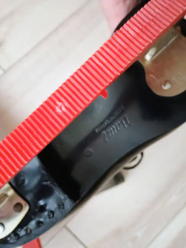 Black figure skates, women's size 10, men's 7.5 in Skates & Blades in City of Toronto - Image 4