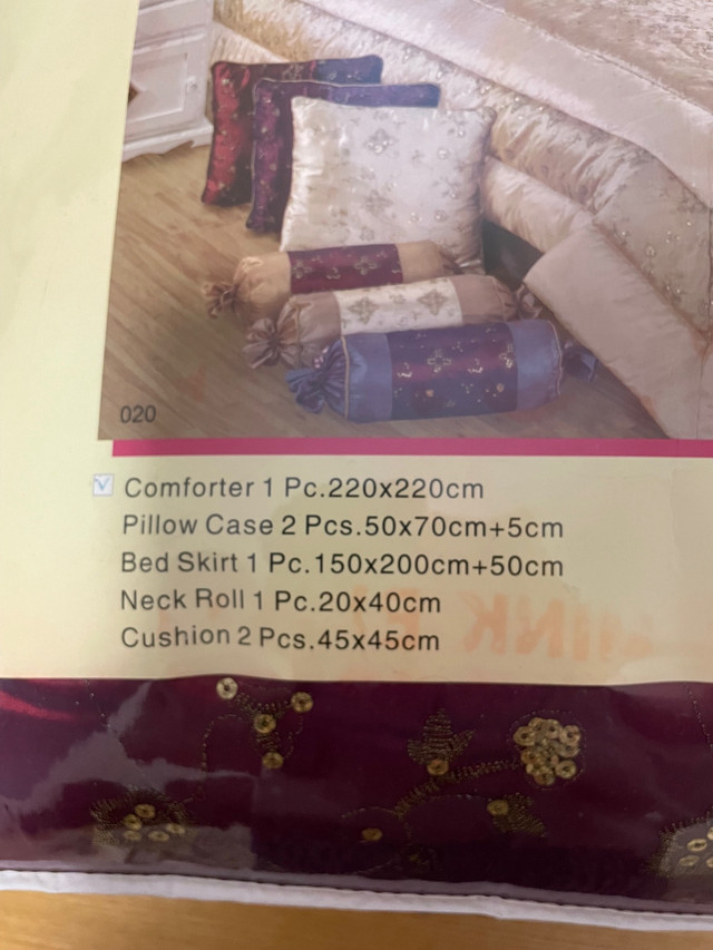 Brand new 7 piece comforter set  in Bedding in Mississauga / Peel Region - Image 2