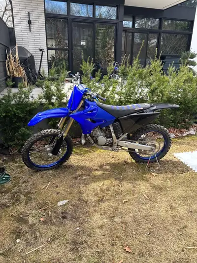 Selling due to no longer using anymore. No trades. 2018 Yamaha YZ125. New set of plastics new seat n...