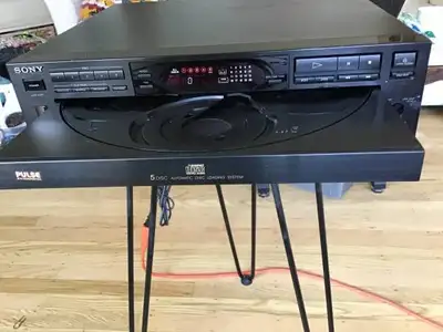 1991 Sony CDP-C515 5 Disc Carousel CD Changer - $75, View more