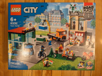 Retired Brand New Sealed Lego City Town Center 60292